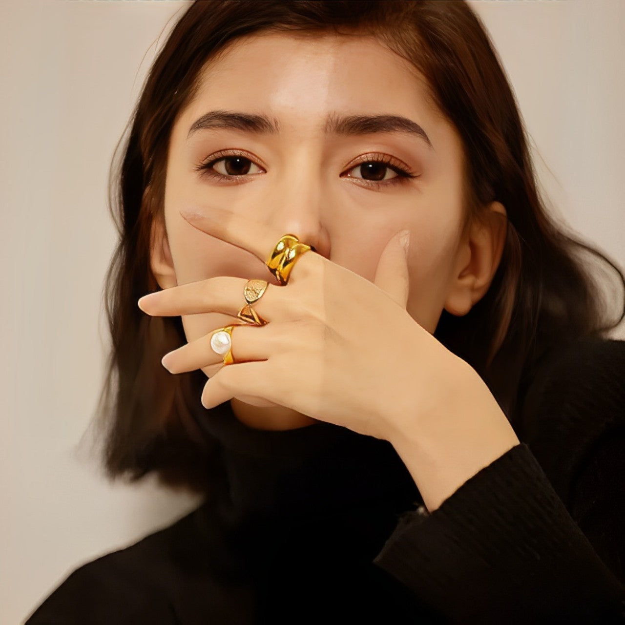 Emma Pearl Minimalist Ring (18K Gold Plated) | Luvesina