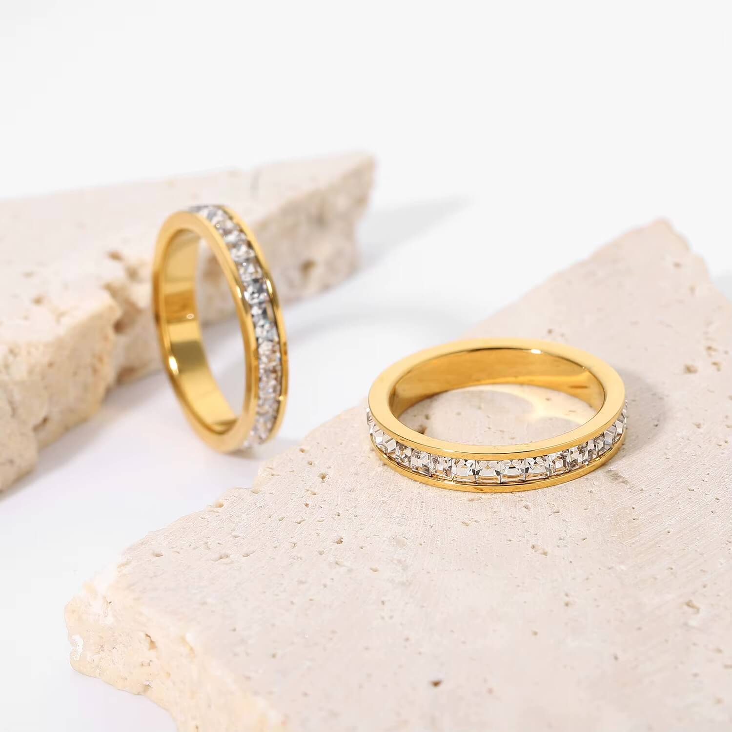 Zirconia-Set Ring (Gold Plated) | Luvesina