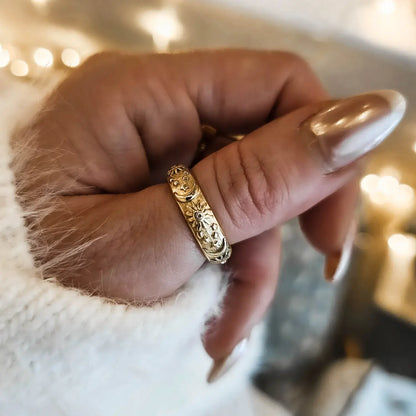 Celeste Sun and Moon Zirconia Ring (18K Gold Plated) | Luvesina