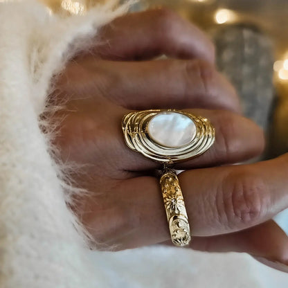 Celeste Sun and Moon Zirconia Ring (18K Gold Plated) | Luvesina
