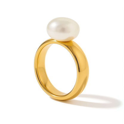 Emma Pearl Minimalist Ring (18K Gold Plated) | Luvesina