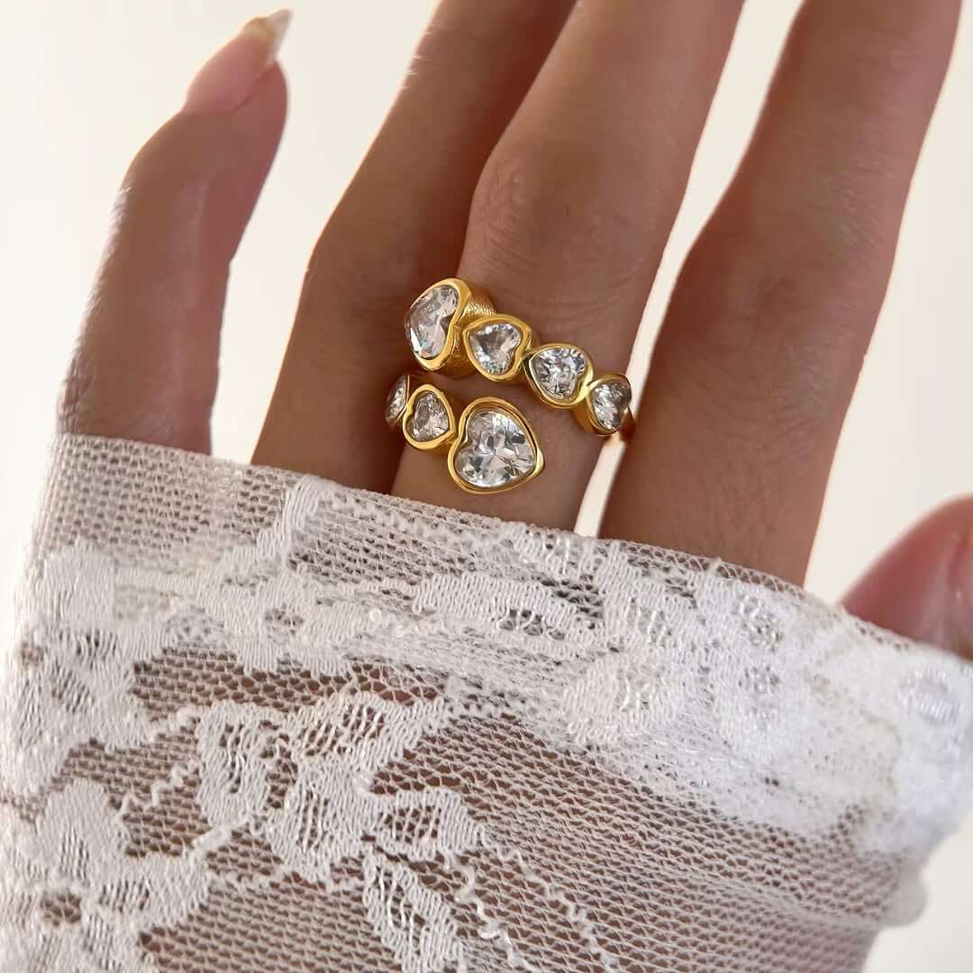 Hearts in Cubic Zirconia Ring (18K Gold Plated) | Luvesina