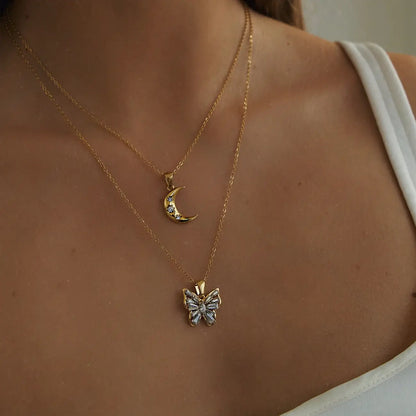 Luna Creciente of Zirconia Necklace (18K Gold Plated) | Luvesina