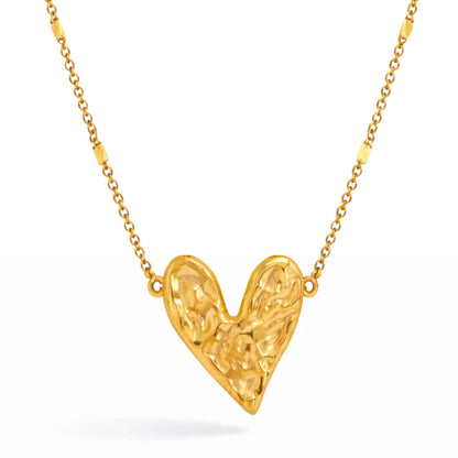 Heart with Hammered Texture Necklace (18K Gold Plated) | Luvesina
