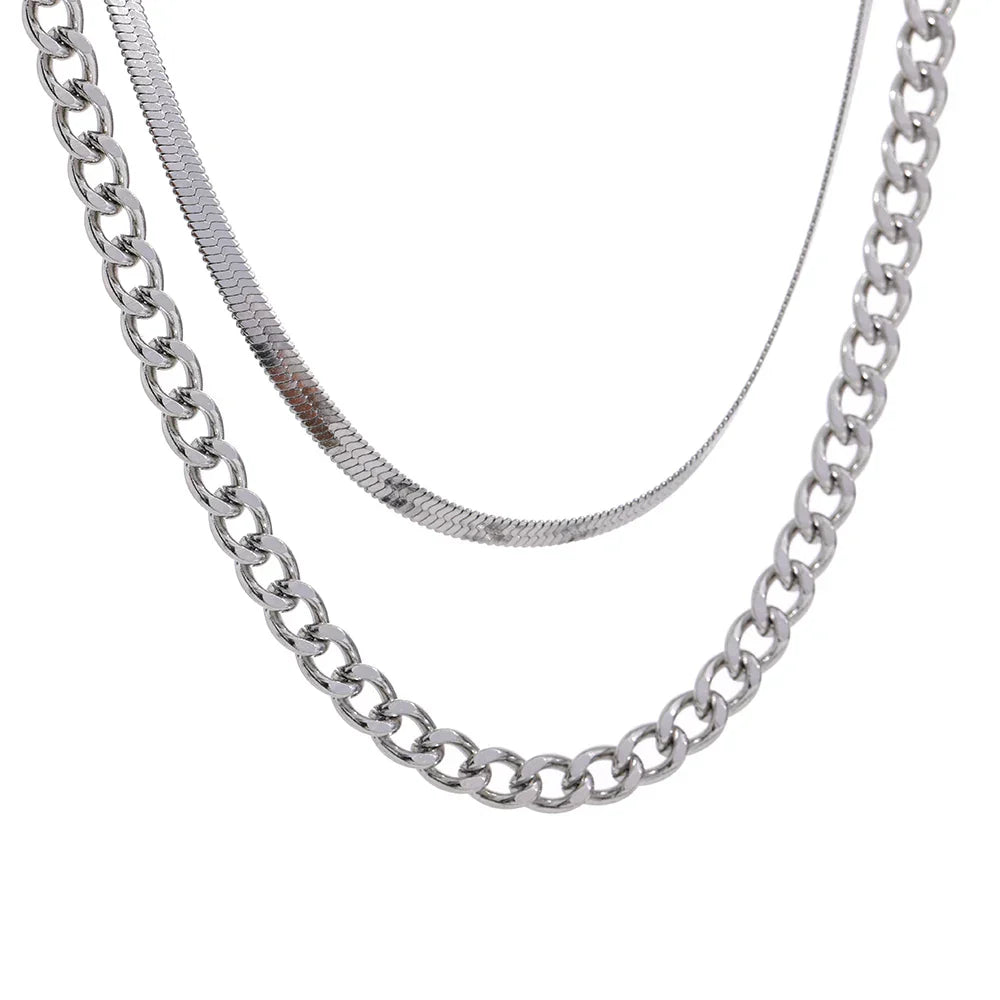Capas of Malla and Chain Necklace (18K Gold Plated) | Luvesina