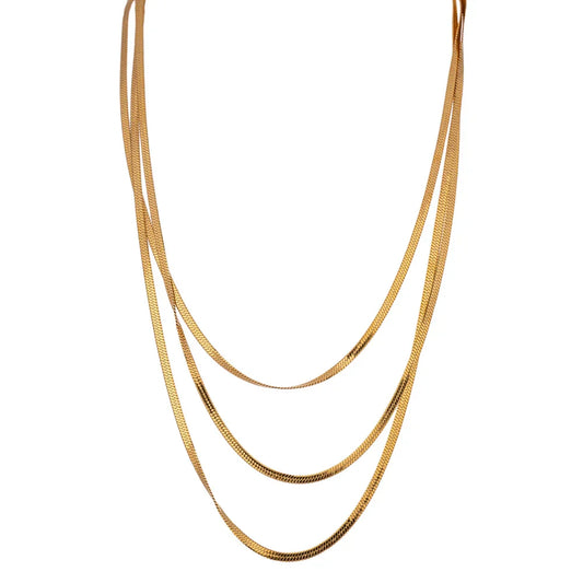 Malla in Triple Capa Necklace (18K Gold Plated) | Luvesina
