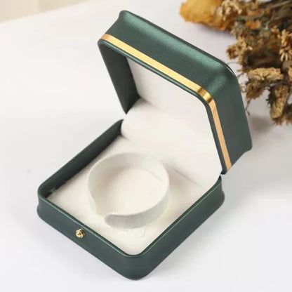 Estuche of lujo acolchado for joyas Milano | Luvesina