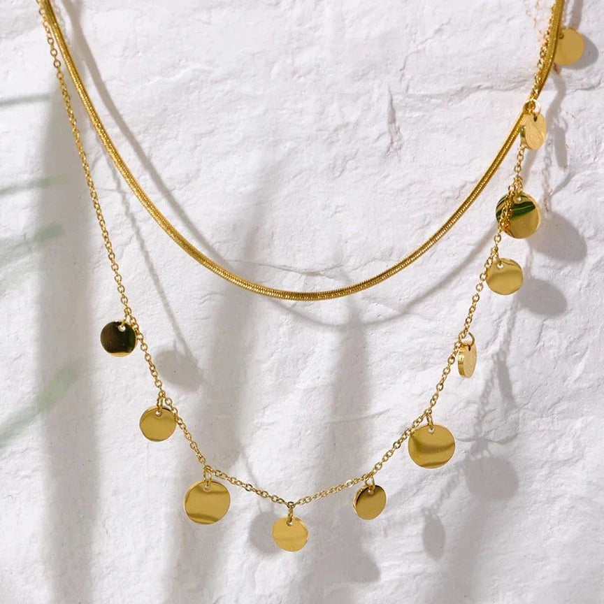 Mezcla of Necklace of Capas with Medals and Malla (18K Gold Plated) | Luvesina