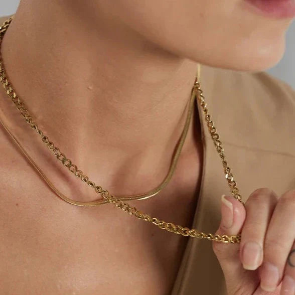 Capas of Malla and Chain Necklace (18K Gold Plated) | Luvesina