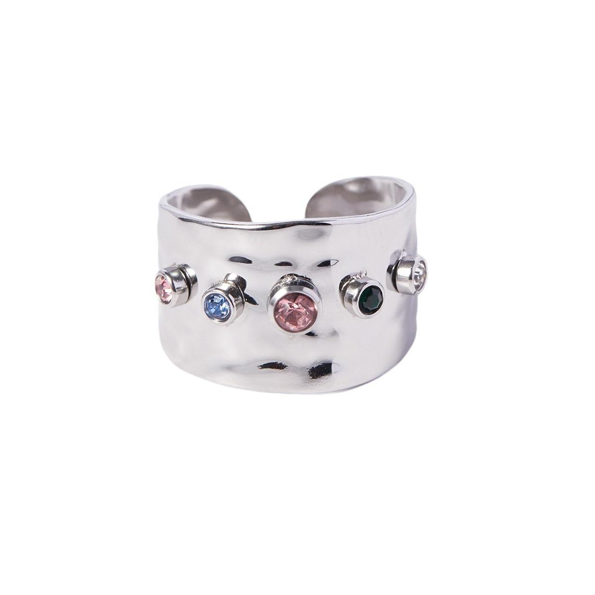 Queen Hammered Texture Ring (18K Gold Plated) | Luvesina