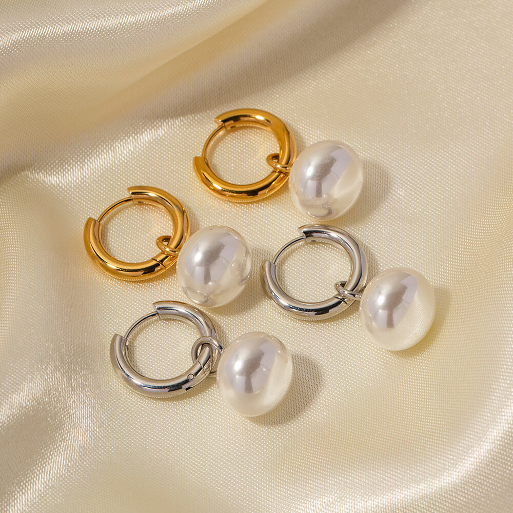 Emma Pearl Minimalist Earring (Chapados in Gold 18K) | Luvesina