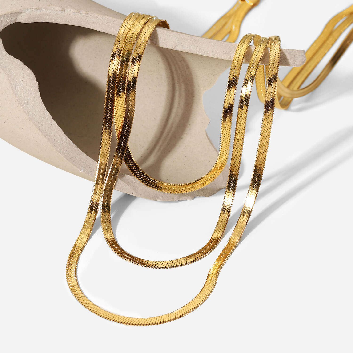Malla in Triple Capa Necklace (18K Gold Plated) | Luvesina