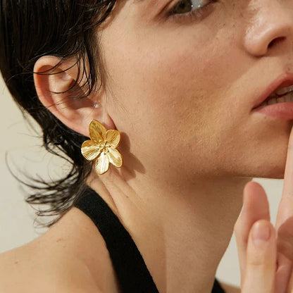 Cherry Blossom Earring (18K Gold Plated) | Luvesina