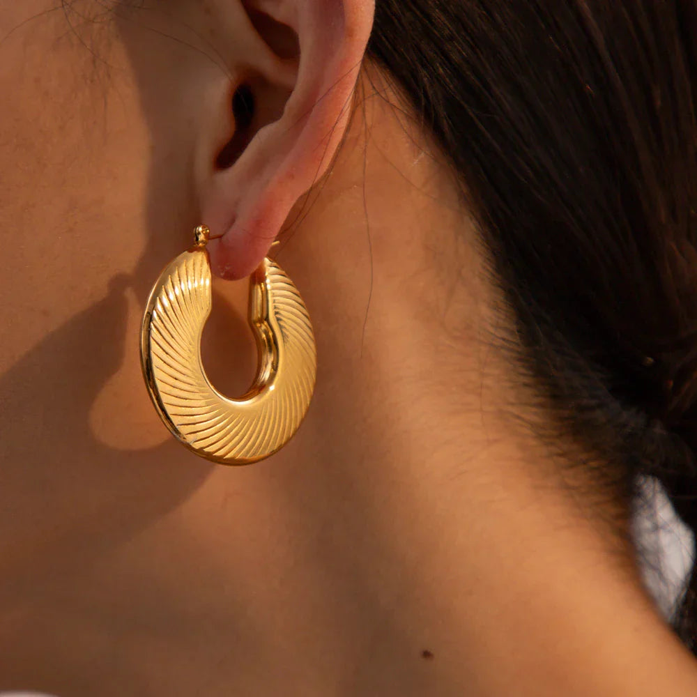 Aro Milazzo Plana Earring (18K Gold Plated) | Luvesina