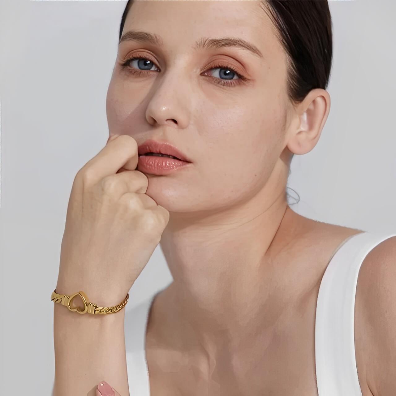 Heart with Chain of Links Grandes Bracelet (18K Gold Plated) | Luvesina