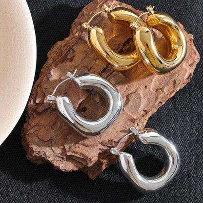 Aro Bold Earring (18K Gold Plated) | Luvesina