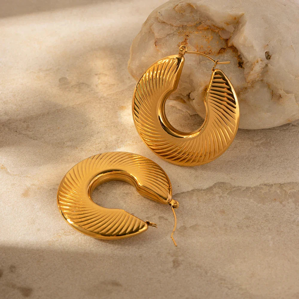 Aro Milazzo Plana Earring (18K Gold Plated) | Luvesina