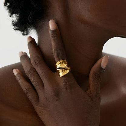 Voluta Elegance Ring (18K Gold Plated) | Luvesina