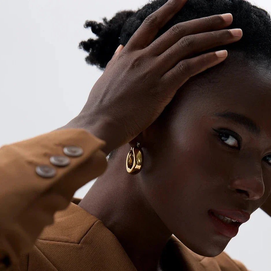 Aro Bold Earring (18K Gold Plated) | Luvesina