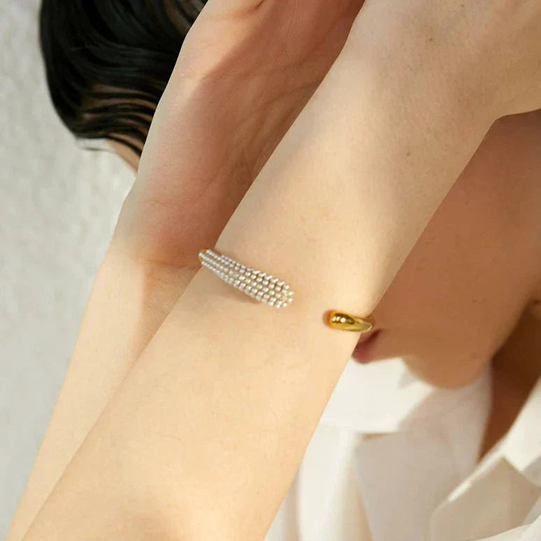 Spike Pearls Bracelet (18K Gold Plated) | Luvesina