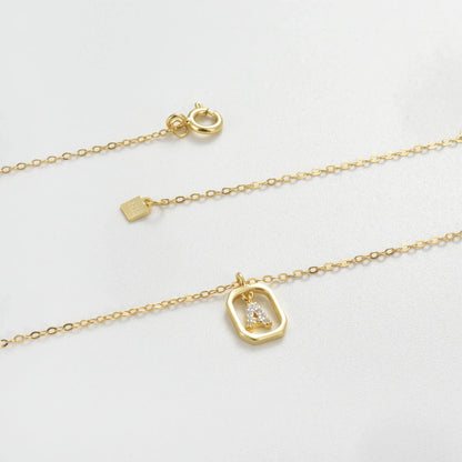 Iniciales with Zirconia Necklace (18K Gold Plated) | Luvesina