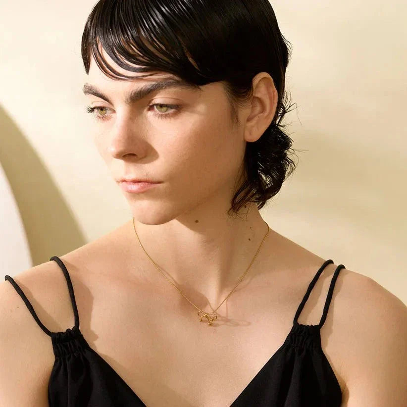 Bow Necklace (18K Gold Plated) | Luvesina