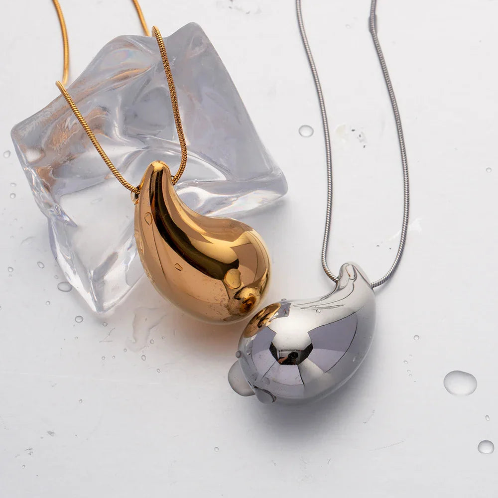 Drop Hailey Necklace (18K Gold Plated) | Luvesina