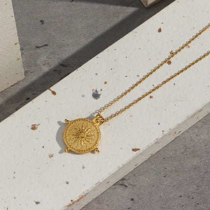 Sun Divino Necklace (18K Gold Plated) | Luvesina