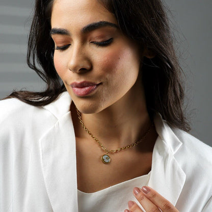 Marsella Sun and Moon Necklace (Baño in Gold 18K) | Luvesina