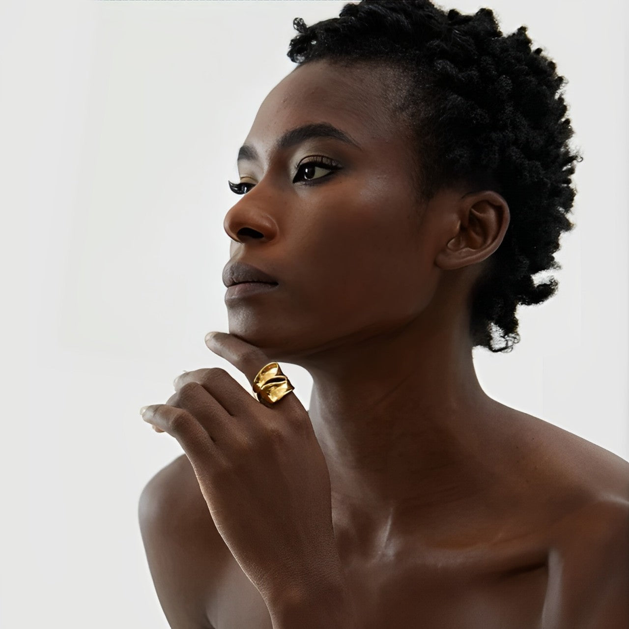 Voluta Elegance Ring (18K Gold Plated) | Luvesina