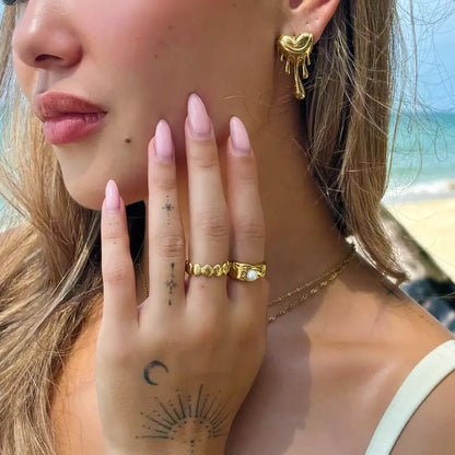Heart Derretido Earrings (Gold Plated) | Luvesina