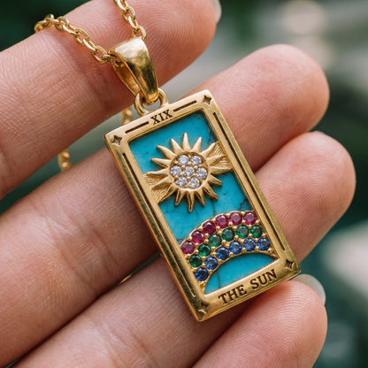 Collection Tarot - Necklaces with Pendants of the Cartas (18K Gold Plated) | Luvesina